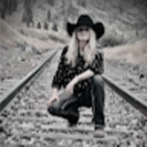 Meet your Posher, Juliann